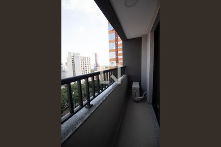 Studio para alugar com 25m², 1 quarto e sem vaga Studio para alugar com 25m², 1 quarto e sem vagaVaranda Studio