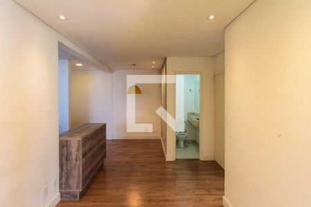 Sala de apartamento para alugar com 2 quartos, 66m² em Jardim Piqueroby, São Paulo