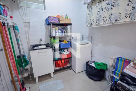 Apartamento à venda com 84m², 3 quartos e 1 vaga Apartamento à venda com 84m², 3 quartos e 1 vagaÁrea de Serviço