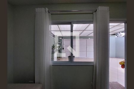 Vista - Sala de casa à venda com 2 quartos, 65m² em Vila Isa, São Paulo