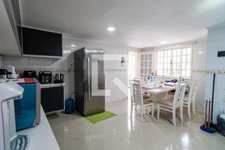 Casa à venda com 220m², 3 quartos e sem vagaCozinha