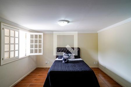 Casa à venda com 220m², 3 quartos e sem vagaSuíte 3