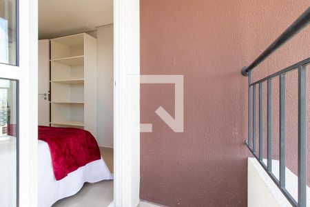 Studio para alugar com 38m², 1 quarto e sem vaga Studio para alugar com 38m², 1 quarto e sem vagaSacada