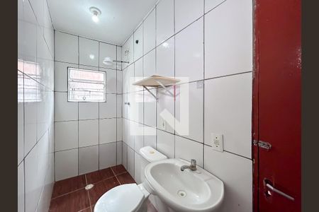 Banheiro  de apartamento para alugar com 1 quarto, 60m² em Jardim Silveira, Barueri