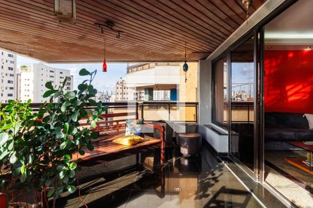 Apartamento à venda com 213m², 3 quartos e 3 vagasVaranda da Sala