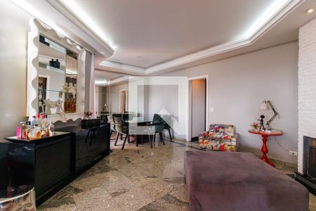 Apartamento à venda com 213m², 3 quartos e 3 vagasSala