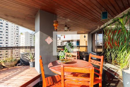 Apartamento à venda com 213m², 3 quartos e 3 vagasVaranda da Sala