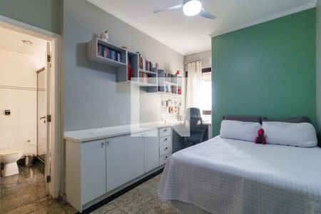 Apartamento à venda com 213m², 3 quartos e 3 vagasSuíte 3