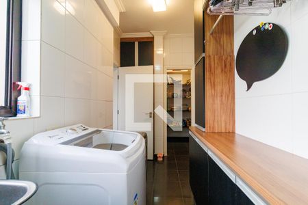 Apartamento à venda com 213m², 3 quartos e 3 vagasÁrea de Serviço