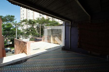 Casa à venda com 110m², 2 quartos e 1 vaga Casa à venda com 110m², 2 quartos e 1 vagaSacada