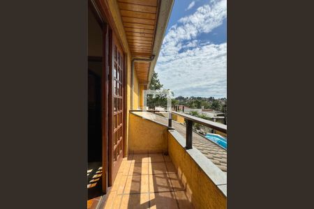 Casa de condomínio à venda com 465m², 4 quartos e 6 vagasVaranda