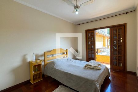 Casa de condomínio à venda com 465m², 4 quartos e 6 vagasSuíte 3