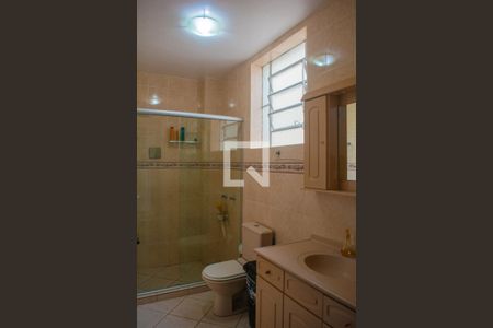 Banheiro  de apartamento à venda com 1 quarto, 52m² em Santana, Porto Alegre