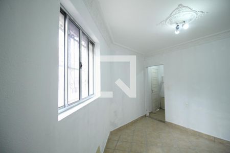 Sala de casa à venda com 3 quartos, 140m² em Vila Bertioga, São Paulo