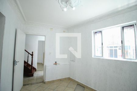 Sala de casa à venda com 3 quartos, 140m² em Vila Bertioga, São Paulo