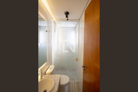 Apartamento à venda com 130m², 2 quartos e 2 vagasBanheiro da Suíte 