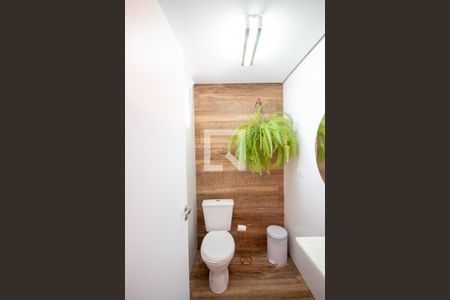 Apartamento à venda com 130m², 2 quartos e 2 vagasBanheiro de Serviço