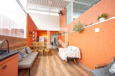 Apartamento à venda com 130m², 2 quartos e 2 vagasCobertura