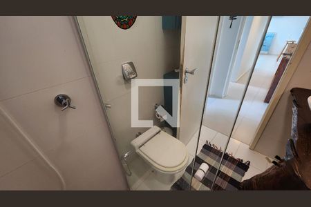 Apartamento para alugar com 65m², 2 quartos e 1 vaga Apartamento para alugar com 65m², 2 quartos e 1 vagaBanheiro