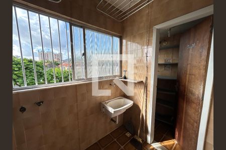 Apartamento à venda com 72m², 2 quartos e 1 vagaÁrea de Serviço