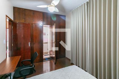 Apartamento à venda com 120m², 4 quartos e 2 vagasQuarto de serviço