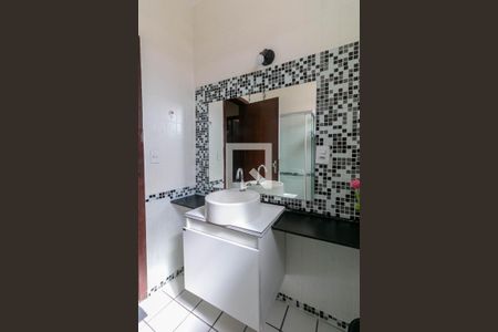 Apartamento à venda com 120m², 4 quartos e 2 vagasBanheiro social 