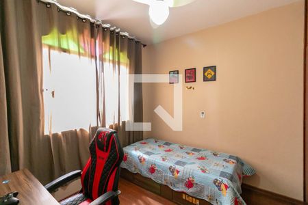 Apartamento à venda com 120m², 4 quartos e 2 vagasQuarto