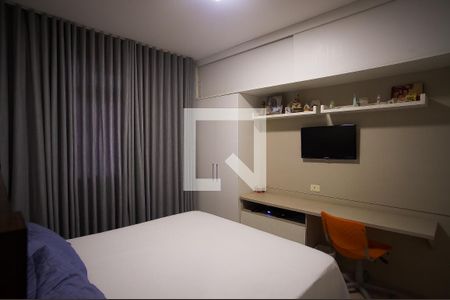 Casa à venda com 288m², 6 quartos e 3 vagasQuarto 2