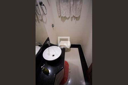 Casa à venda com 288m², 6 quartos e 3 vagasLavabo