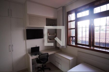 Casa à venda com 288m², 6 quartos e 3 vagasQuarto 4