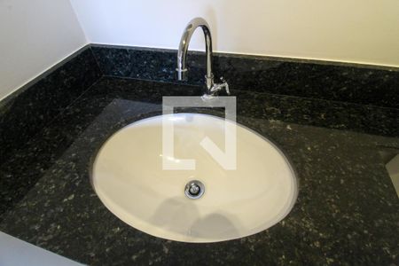 Apartamento para alugar com 60m², 2 quartos e 1 vagaBanheiro da Suíte 1