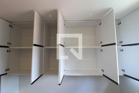 Apartamento para alugar com 60m², 2 quartos e 1 vagaQuarto 2 - Armários