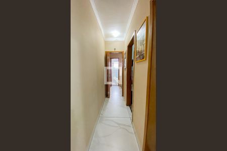Corredor de apartamento à venda com 2 quartos, 118m² em Vila Tibiriçá, Santo André