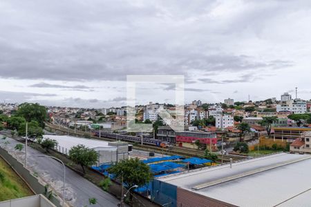 Vista da sala  de apartamento para alugar com 1 quarto, 47m² em Jardim Guanabara, Belo Horizonte