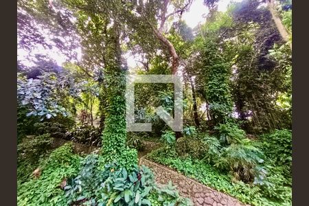 Casa à venda com 1500m², 6 quartos e 8 vagasJardim