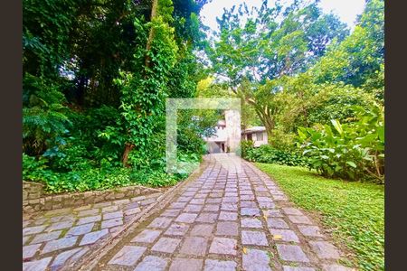 Casa à venda com 1500m², 6 quartos e 8 vagasJardim