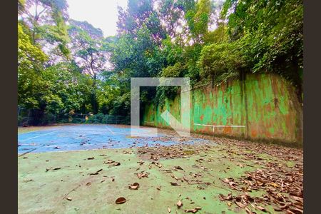 Casa à venda com 1500m², 6 quartos e 8 vagasJardim