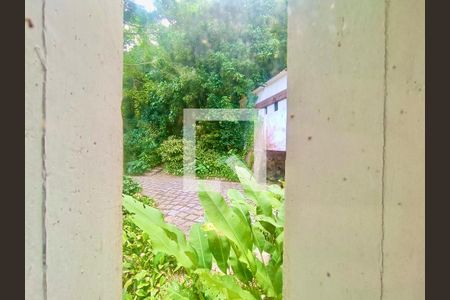 Casa à venda com 1500m², 6 quartos e 8 vagasQuarto vista