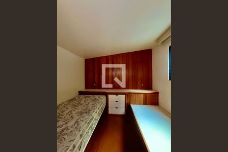 Casa à venda com 1500m², 6 quartos e 8 vagasQuarto