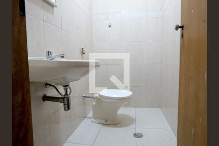Casa para alugar com 170m², 3 quartos e 2 vagasBanheiro