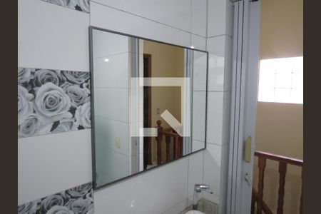 Casa para alugar com 170m², 3 quartos e 2 vagasBanheiro Superior - Espelho