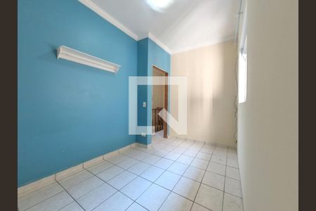 Casa para alugar com 170m², 3 quartos e 2 vagasQuarto 2