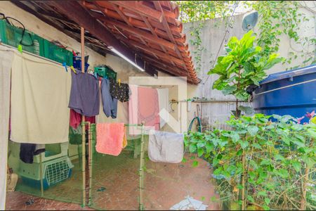 Casa à venda com 173m², 3 quartos e 2 vagasQuintal