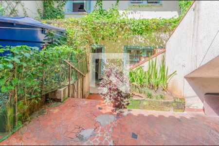 Casa à venda com 173m², 3 quartos e 2 vagasQuintal