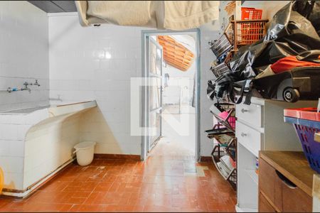 Casa à venda com 173m², 3 quartos e 2 vagasÁrea de Serviço