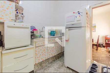 Casa à venda com 173m², 3 quartos e 2 vagasCozinha