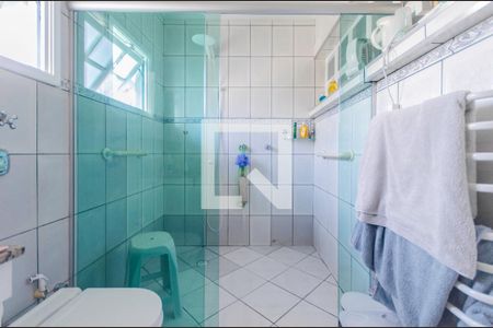 Casa à venda com 173m², 3 quartos e 2 vagasBanheiro da Suíte 1