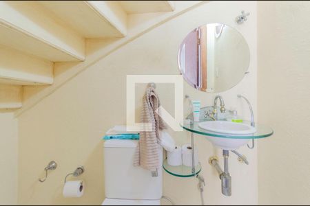 Casa à venda com 173m², 3 quartos e 2 vagasLavabo