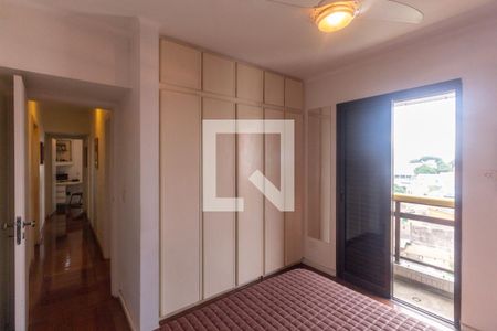 Apartamento para alugar com 176m², 4 quartos e 3 vagas Apartamento para alugar com 176m², 4 quartos e 3 vagasQuarto 2