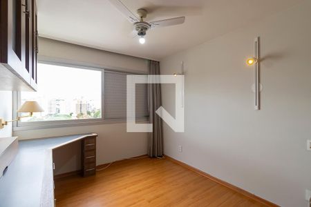 Quarto 2 de apartamento para alugar com 3 quartos, 120m² em Centro, Campinas